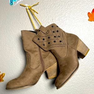 These Boots Were Made for Stylin’!